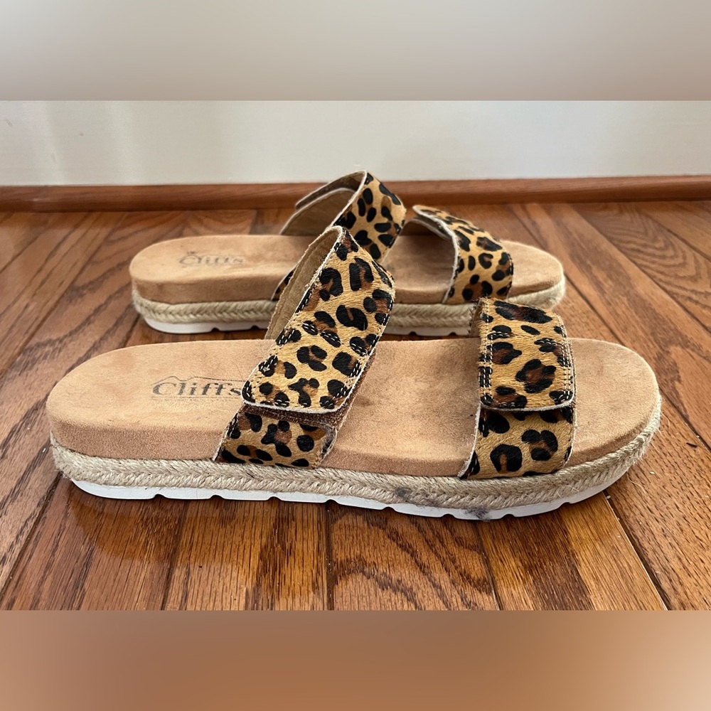 Cliffs Animal Print Slide Sandals